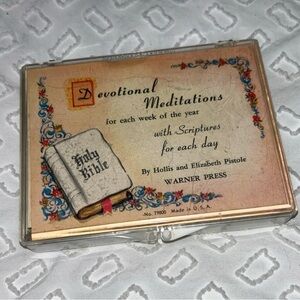 Box Of Devotional Meditations For Each Week Of The Year With Each Day Listed Vtg